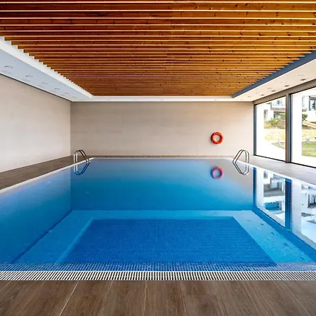 Cosy Avec Jolie Vue Piscine Et By Lg Location Finestrat