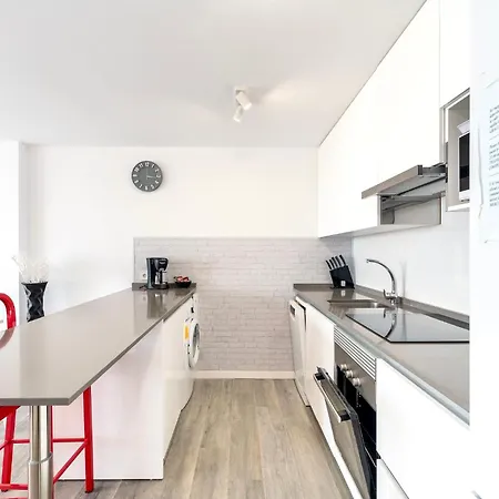 Apartment Cosy Avec Jolie Vue Piscine Et By Lg Location